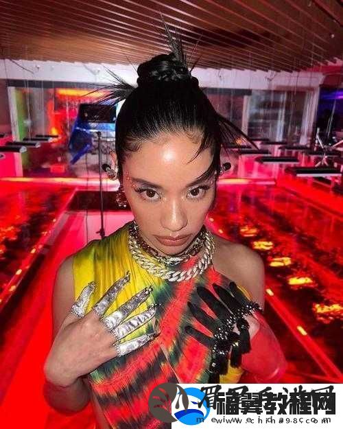 日本女