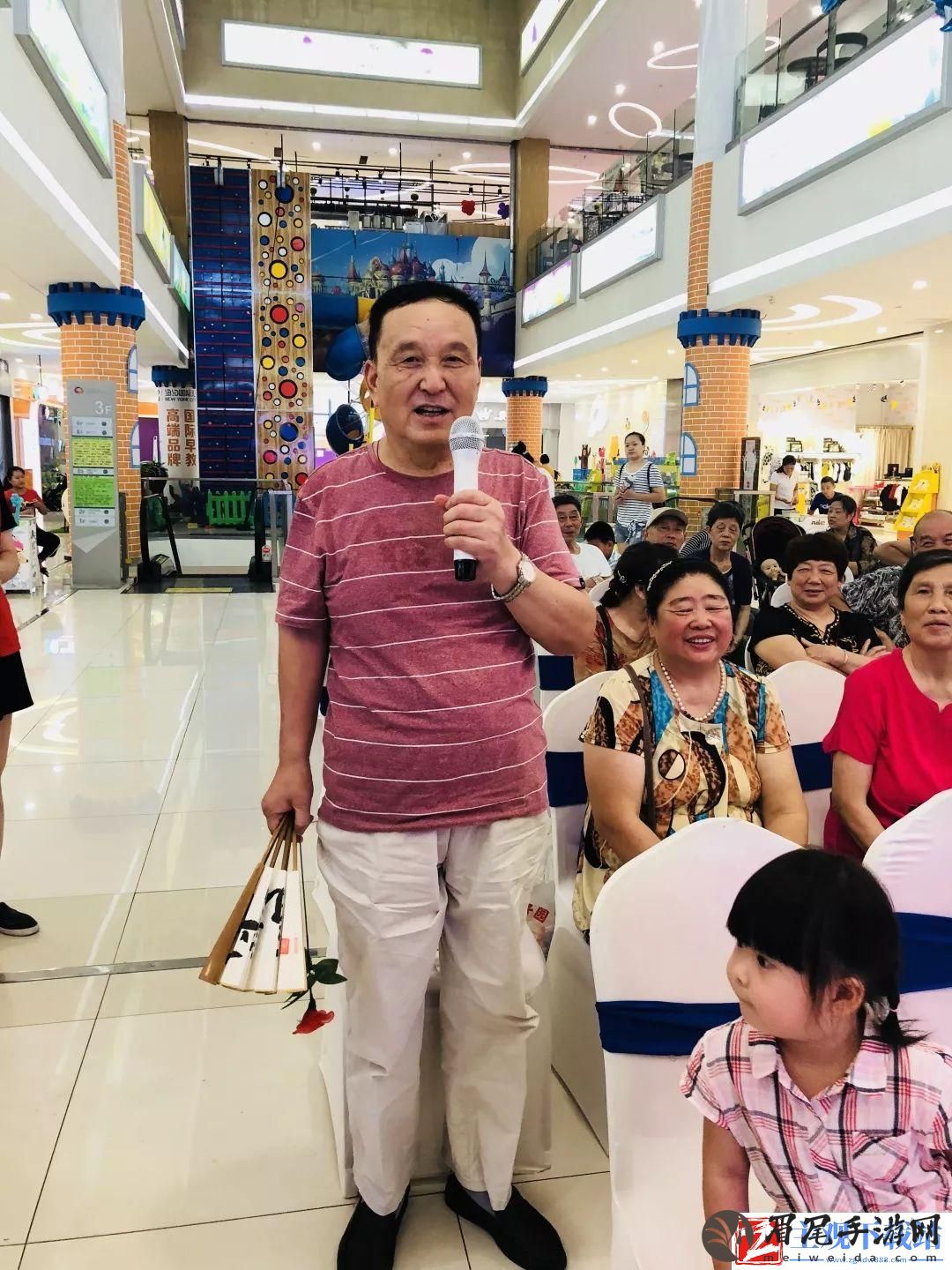 邹叔温姓-公交奇缘：科技界的‘炸’话题