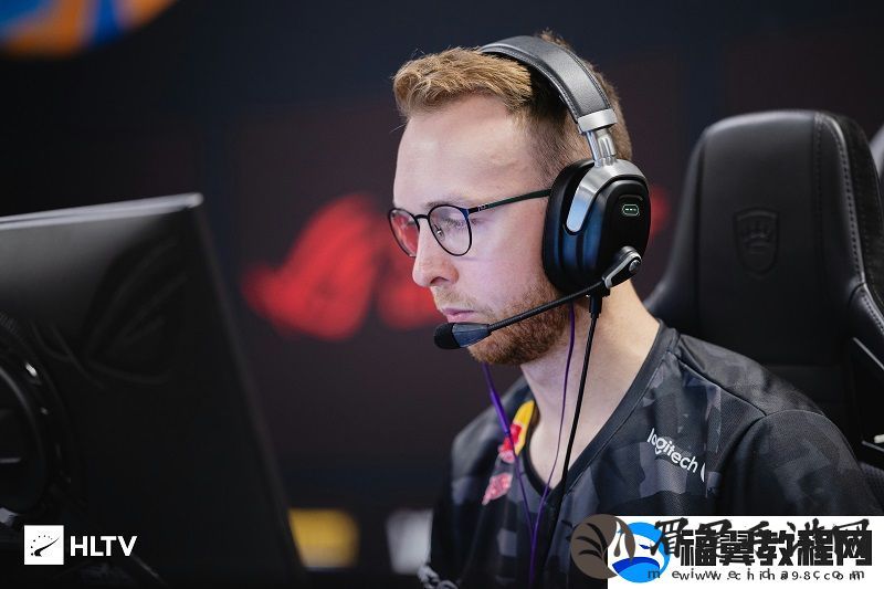 gla1ve达成职业生涯2000张地图里程碑