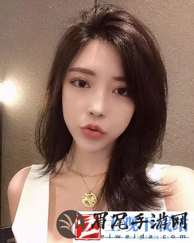 三年高清片大全：画质惊艳如临其境，观影感受极致享受！