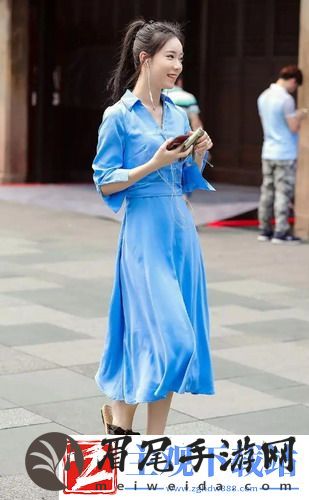 暴躁老姐的csgo心得分享视频枪法如神，网友：这才是真正的高手风范！