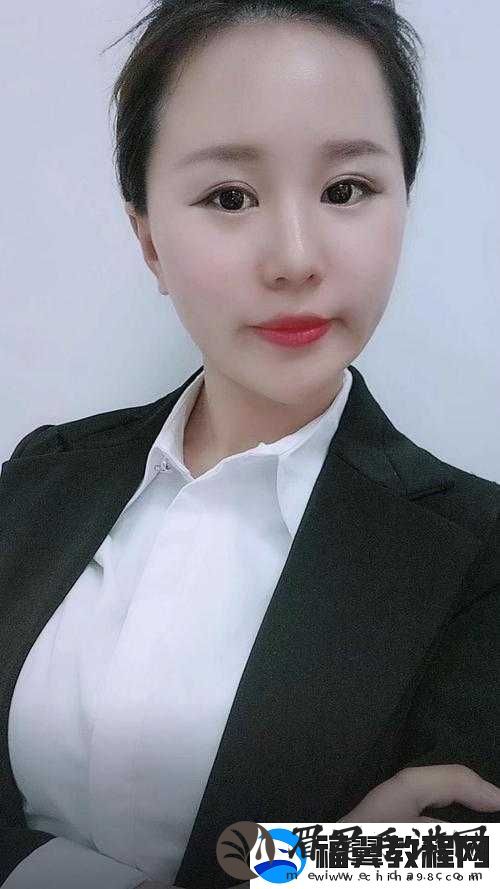女保险员