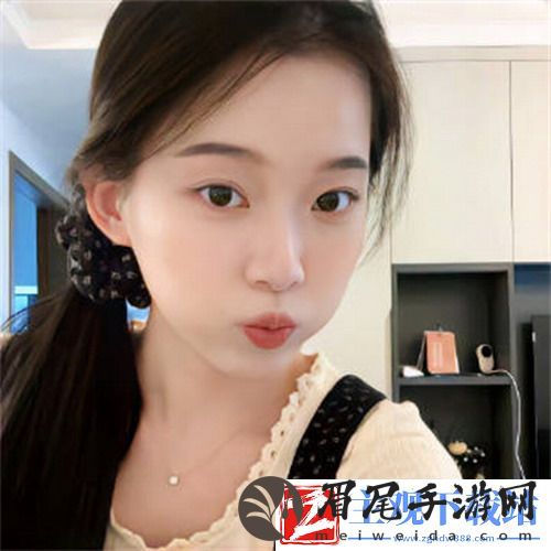 已满十八岁记得带纸力：成年之路刚刚开启，别忘了随时保持清醒和理性！