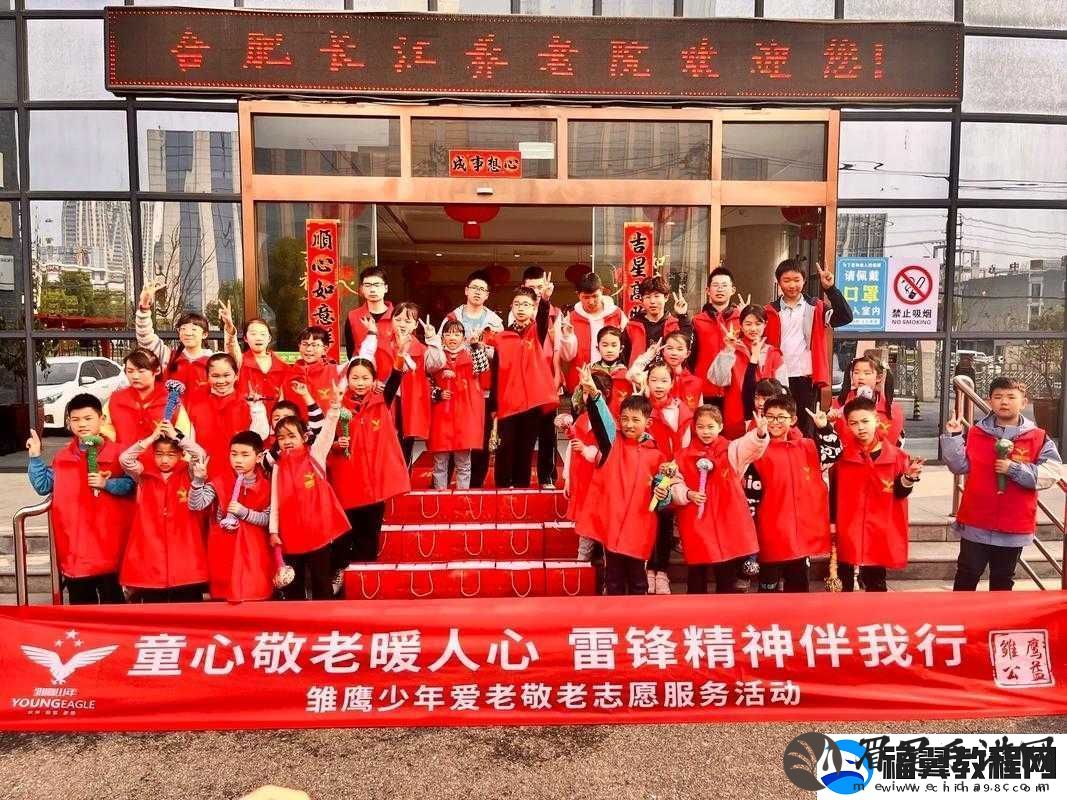 湖南披风少年爱老妈：少年的深情与孝心