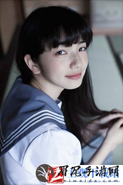 大叔你好坏大叔摇起来是什么歌：揭秘这首神秘的流行曲背后的故事