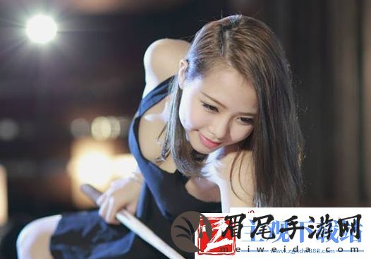 蜜丝婷大草莓和小草莓对比