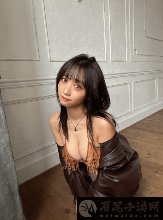 知名Coser伊织萌晒新**