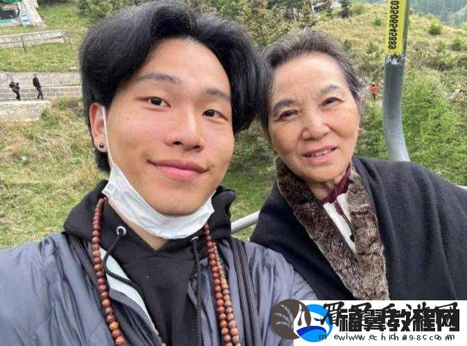 坤哥全家福照片曝光