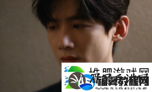 难哄桑延苦练8块腹肌