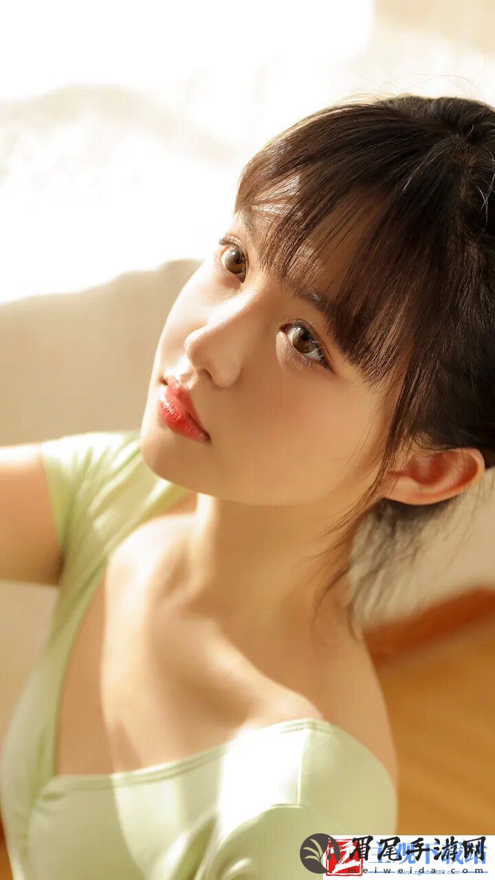 老公亲我私下怎么回应他的话：肢体和语言的巧妙运用-有助于夫妻间的感情升温