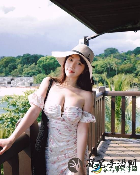 管你这那：因尺度太大被封禁 韩国女主播再起账号