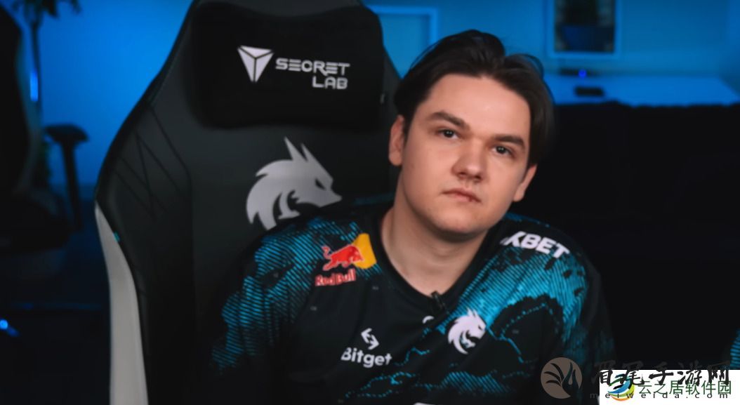 Yatoro解释了为什么他玩Dota-2不需要2K分辨率的显示器