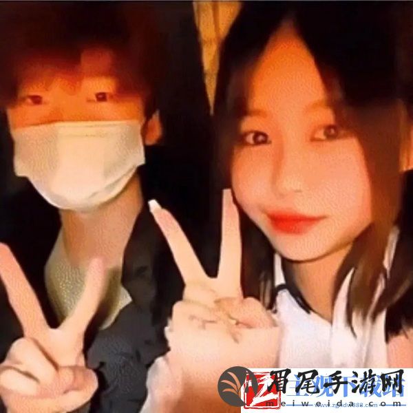 微博张天天谈恋爱引发争论-15岁算早恋吗