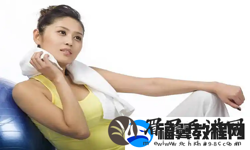 在婚房被伴郎c了2个小时：从婚礼场景看情感与文化交织的复杂瞬间!